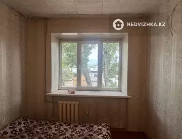 1-комнатная квартира, этаж 4 из 5, 16 м²