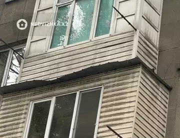 1-комнатная квартира, этаж 4 из 5, 9 м²