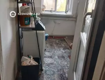 2-комнатная квартира, этаж 1 из 2, 42 м²