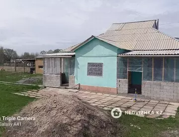 5-комнатный дом, 28 соток, 25 м²