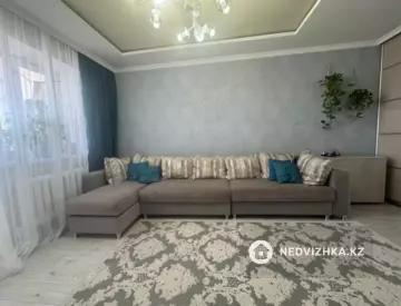 2-комнатная квартира, этаж 8 из 14, 42 м²