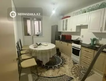 2-комнатная квартира, этаж 3 из 9, 63 м²