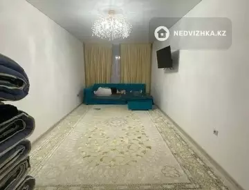 2-комнатная квартира, этаж 3 из 9, 63 м²