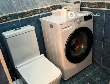 3-комнатная квартира, этаж 8 из 18, 100 м²