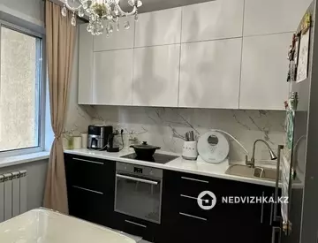 3-комнатная квартира, этаж 2 из 14, 73 м²