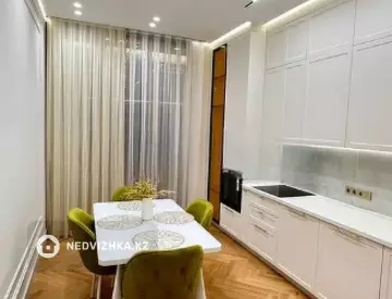 3-комнатная квартира, этаж 14 из 15, 98 м²