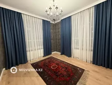 3-комнатная квартира, этаж 3 из 17, 101 м²