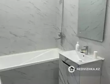 2-комнатная квартира, этаж 5 из 12, 65 м²