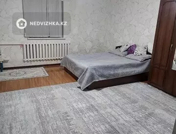 7-комнатный дом, 16 соток, 16 м²