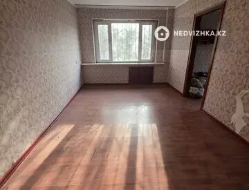 3-комнатная квартира, этаж 2 из 5, 60 м²