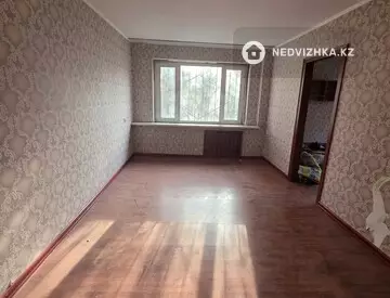 3-комнатная квартира, этаж 2 из 5, 60 м²