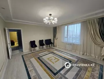 3-комнатная квартира, этаж 5 из 12, 109 м²
