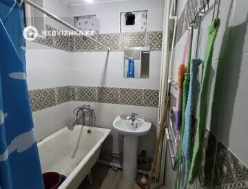 3-комнатная квартира, этаж 3 из 5, 70 м²