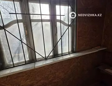 1-комнатная квартира, этаж 3 из 5, 32 м²