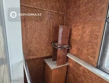 1-комнатная квартира, этаж 3 из 5, 32 м²