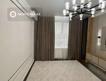 2-комнатная квартира, этаж 4 из 12, 44 м²