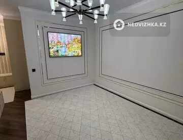 2-комнатная квартира, этаж 4 из 12, 44 м²