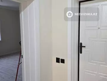 1-комнатная квартира, этаж 8 из 9, 49 м²