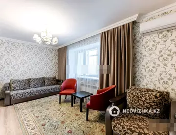 3-комнатная квартира, этаж 4 из 9, 80 м²