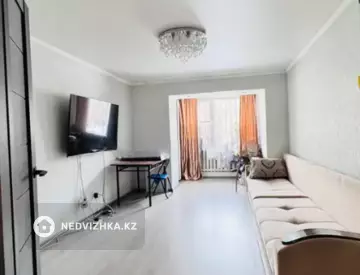 3-комнатная квартира, этаж 1 из 5, 67 м²