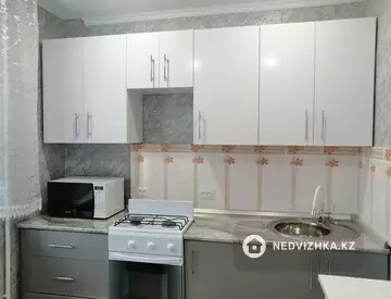 1-комнатная квартира, этаж 6 из 9, 35 м²