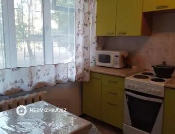 3-комнатная квартира, этаж 1 из 5, 61 м²