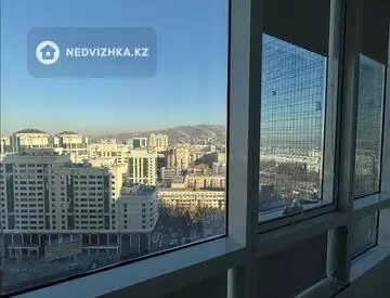 4-комнатная квартира, этаж 18 из 21, 147 м²