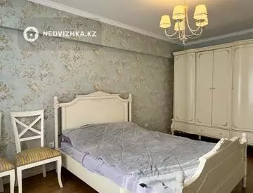 3-комнатная квартира, этаж 4 из 5, 68 м²