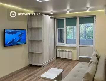 1-комнатная квартира, этаж 4 из 5, 33 м²