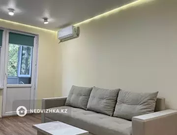 1-комнатная квартира, этаж 4 из 5, 33 м²