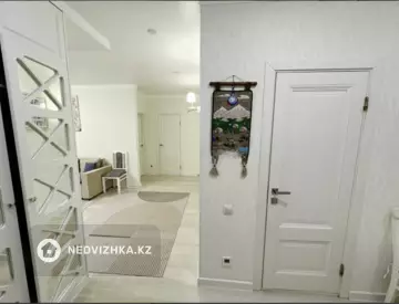 4-комнатная квартира, этаж 6 из 12, 100 м²