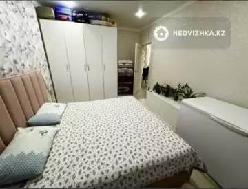 4-комнатная квартира, этаж 6 из 12, 100 м²