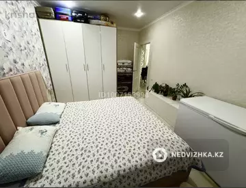4-комнатная квартира, этаж 6 из 12, 100 м²