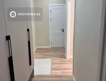 2-комнатная квартира, этаж 10 из 16, 54 м²