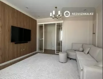 4-комнатная квартира, этаж 9 из 12, 120 м²
