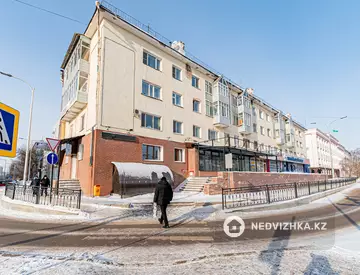 3-комнатная квартира, этаж 2 из 4, 55 м²