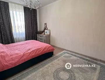 4-комнатная квартира, этаж 5 из 9, 102 м²