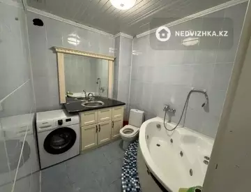 3-комнатная квартира, этаж 1 из 9, 90 м²