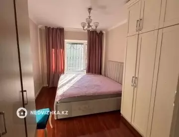 3-комнатная квартира, этаж 1 из 9, 90 м²