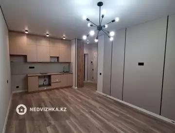 2-комнатная квартира, этаж 3 из 9, 37 м²