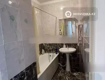 2-комнатная квартира, этаж 4 из 9, 48 м²