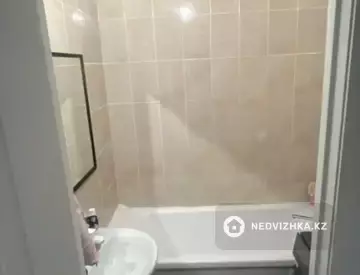 2-комнатная квартира, этаж 5 из 5, 60 м²