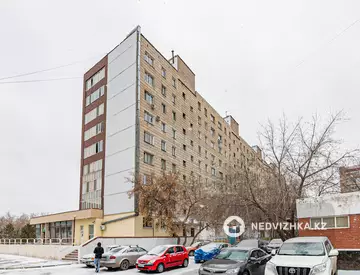 2-комнатная квартира, этаж 3 из 9, 42 м²
