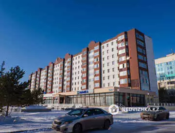 2-комнатная квартира, этаж 3 из 9, 42 м²