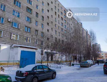 2-комнатная квартира, этаж 3 из 9, 42 м²