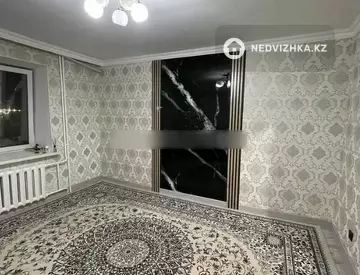 2-комнатная квартира, этаж 4 из 5, 60 м²