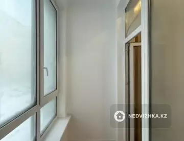 2-комнатная квартира, этаж 3 из 16, 56 м²