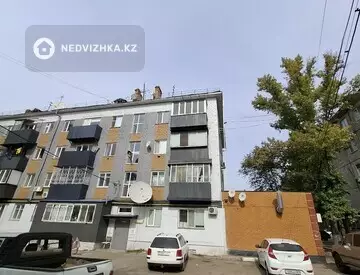 1-комнатная квартира, этаж 4 из 4, 36 м²