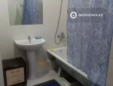 1-комнатная квартира, этаж 17 из 17, 47 м², на длительный срок