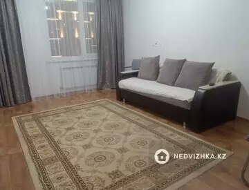 1-комнатная квартира, этаж 17 из 17, 47 м², на длительный срок